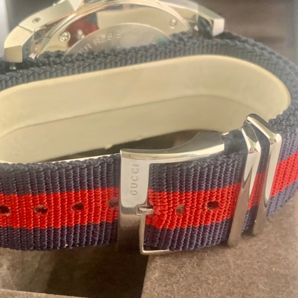 COPY - Gucci Dive XL 45 mm case red and navy strap Men’ s watch. New - Picture 3 of 6